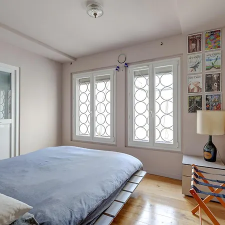 Pretty Parisian Penthouse * Parigi